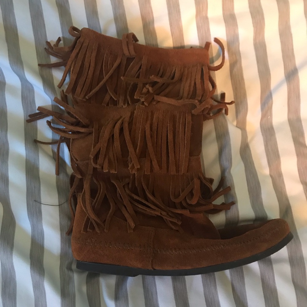 Suede frill Minnetonka boot